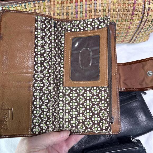 Fossil Hand Bag Lot 2 Bags And 3 Wallets Black Brown Leather Woven READ As Is - Picture 12 of 14